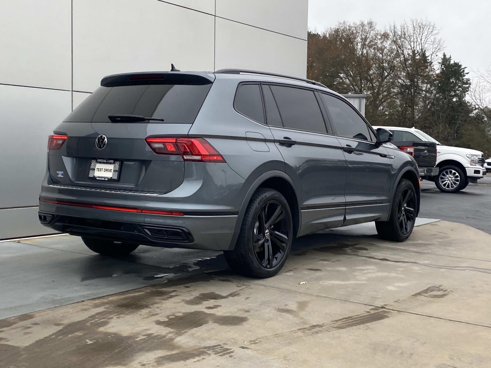 2023 Volkswagen Tiguan 2.0T SE R-Line Black FWD