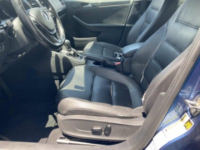 2017 Volkswagen Jetta 1.8T SEL Auto