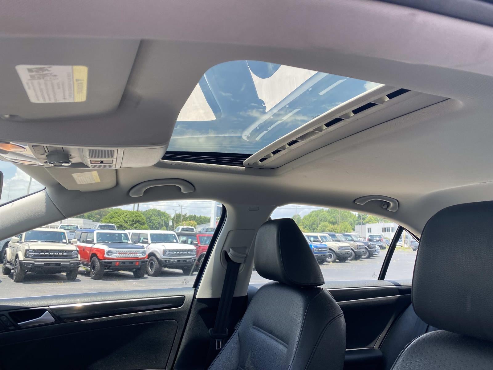 2017 Volkswagen Jetta 1.8T SEL Auto