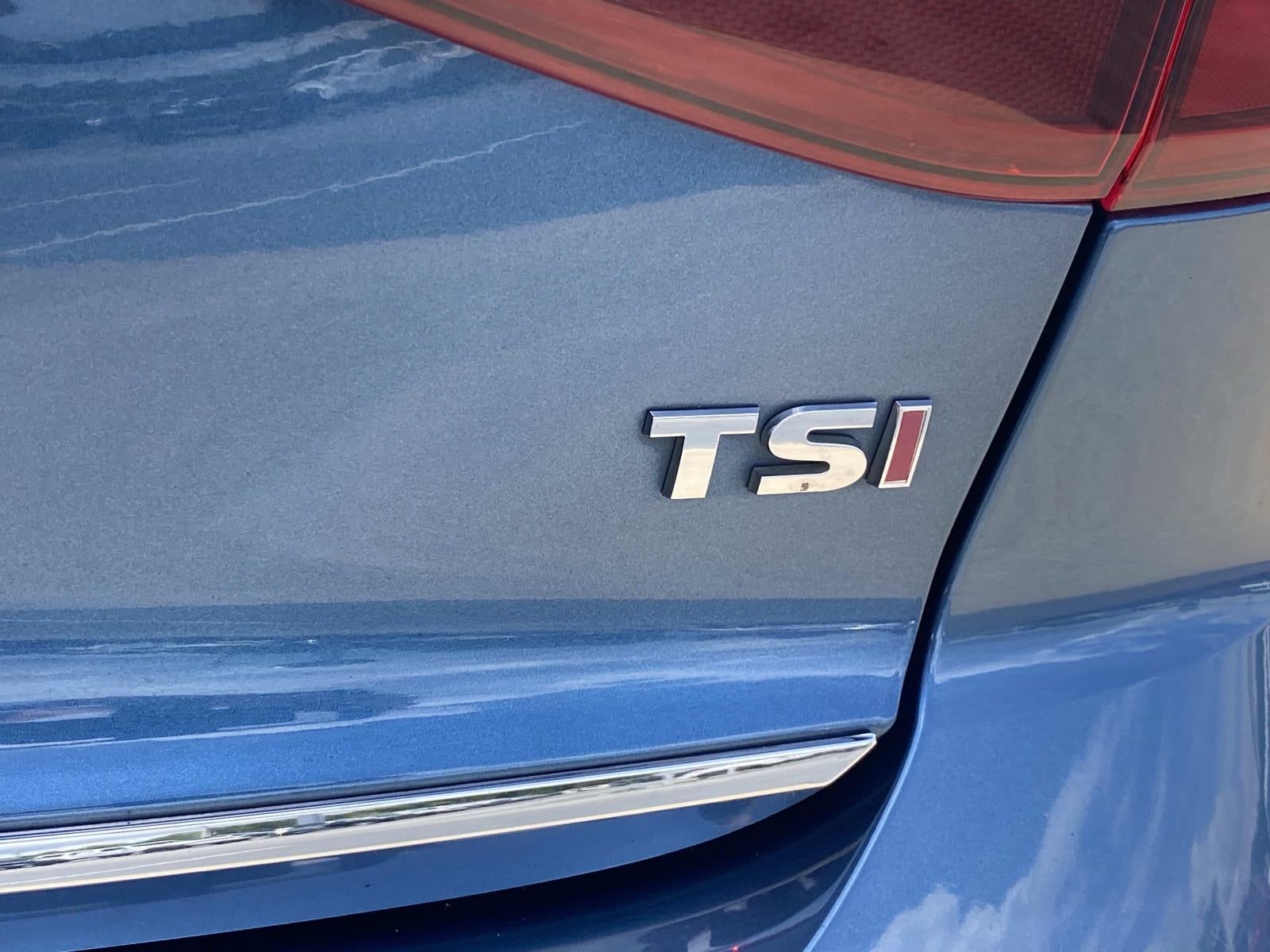 2017 Volkswagen Jetta 1.8T SEL Auto