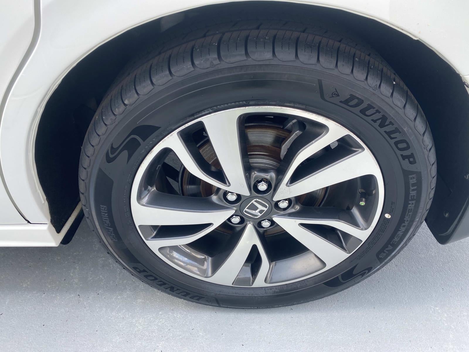2022 Honda Odyssey Touring Auto