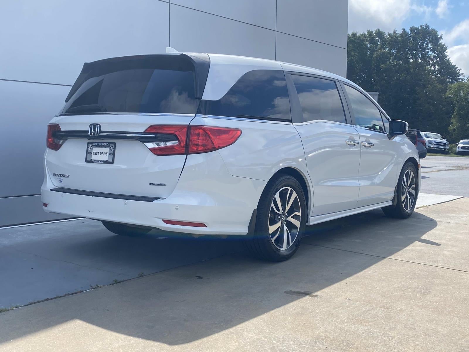 2022 Honda Odyssey Touring Auto