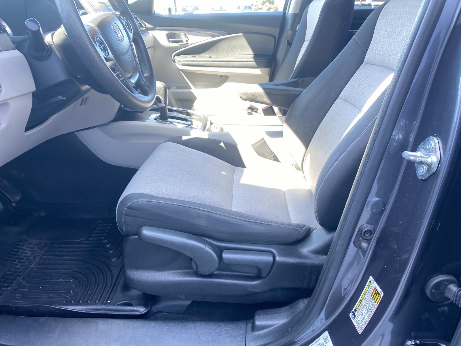 2017 Honda Ridgeline RT 4x2 Crew Cab 5.3' Bed