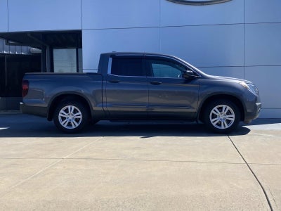 2017 Honda Ridgeline RT 4x2 Crew Cab 5.3' Bed