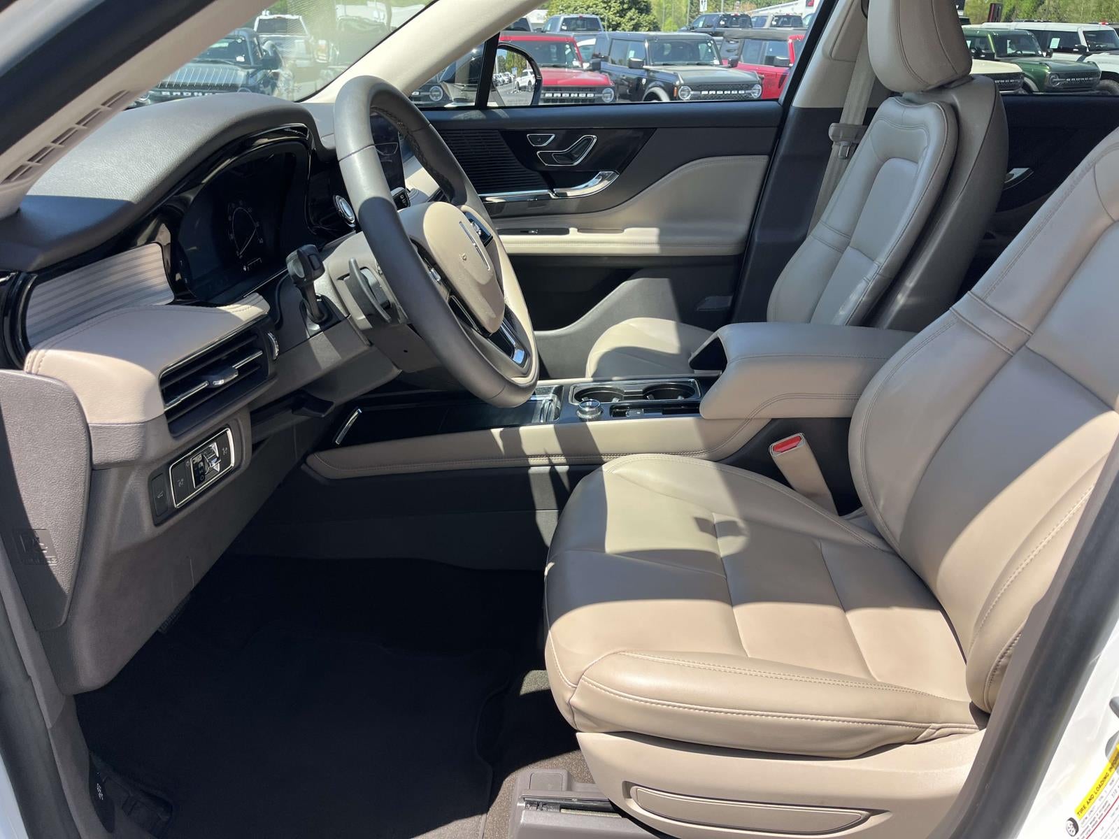 2022 Lincoln Corsair Standard FWD