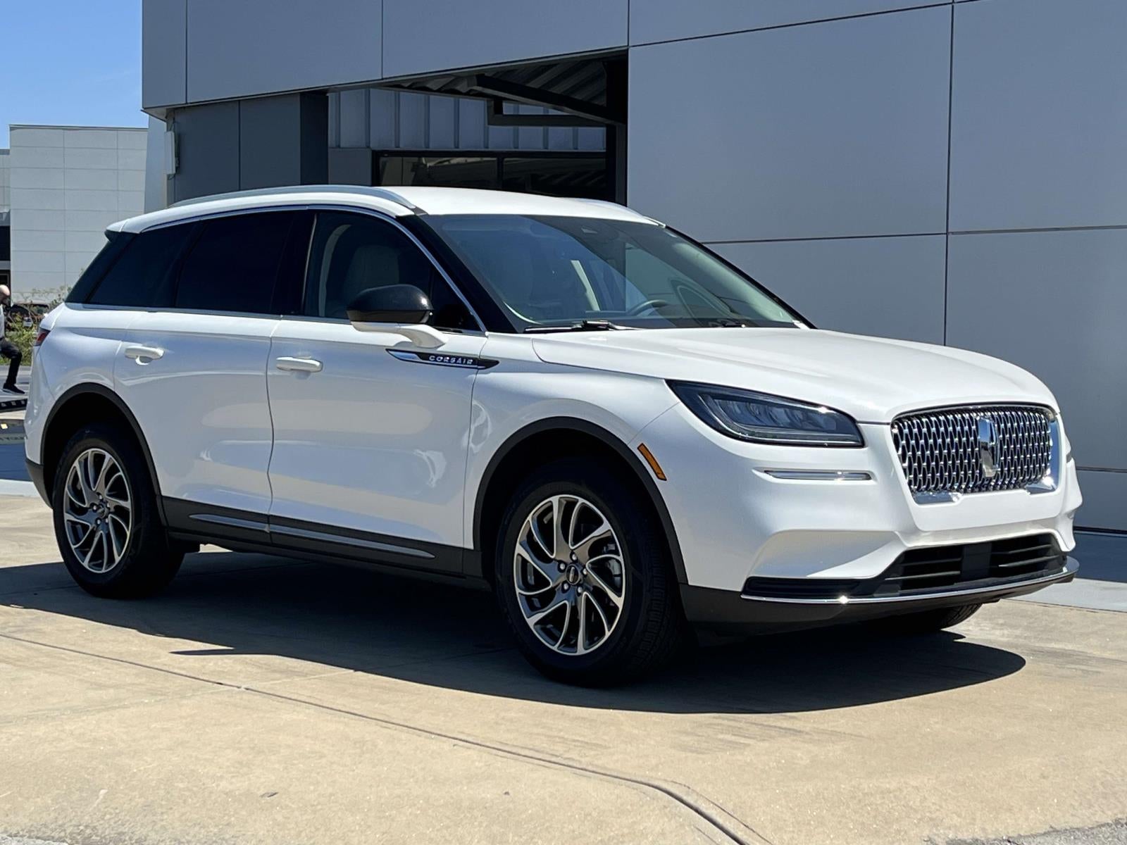 2022 Lincoln Corsair Standard FWD