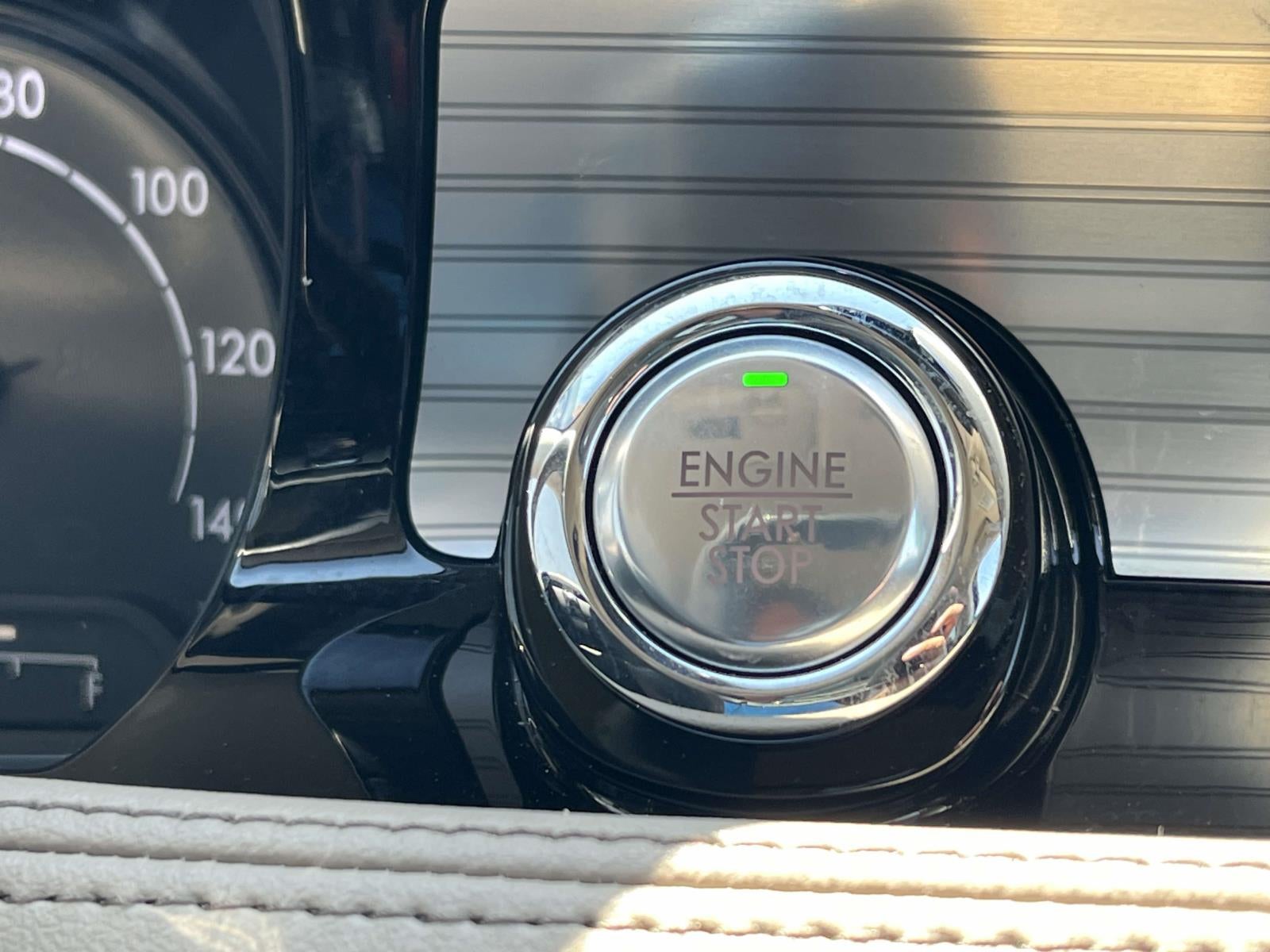 2022 Lincoln Corsair Standard FWD