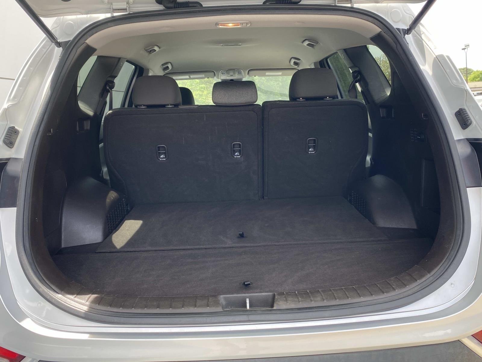 2019 Hyundai Santa Fe SE 2.4L Auto FWD