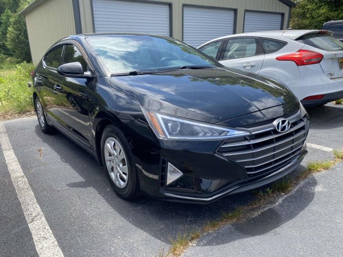 2020 Hyundai Elantra SE