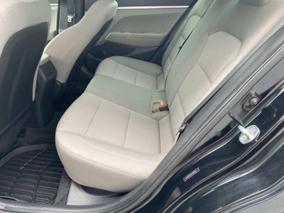 2020 Hyundai Elantra SE IVT