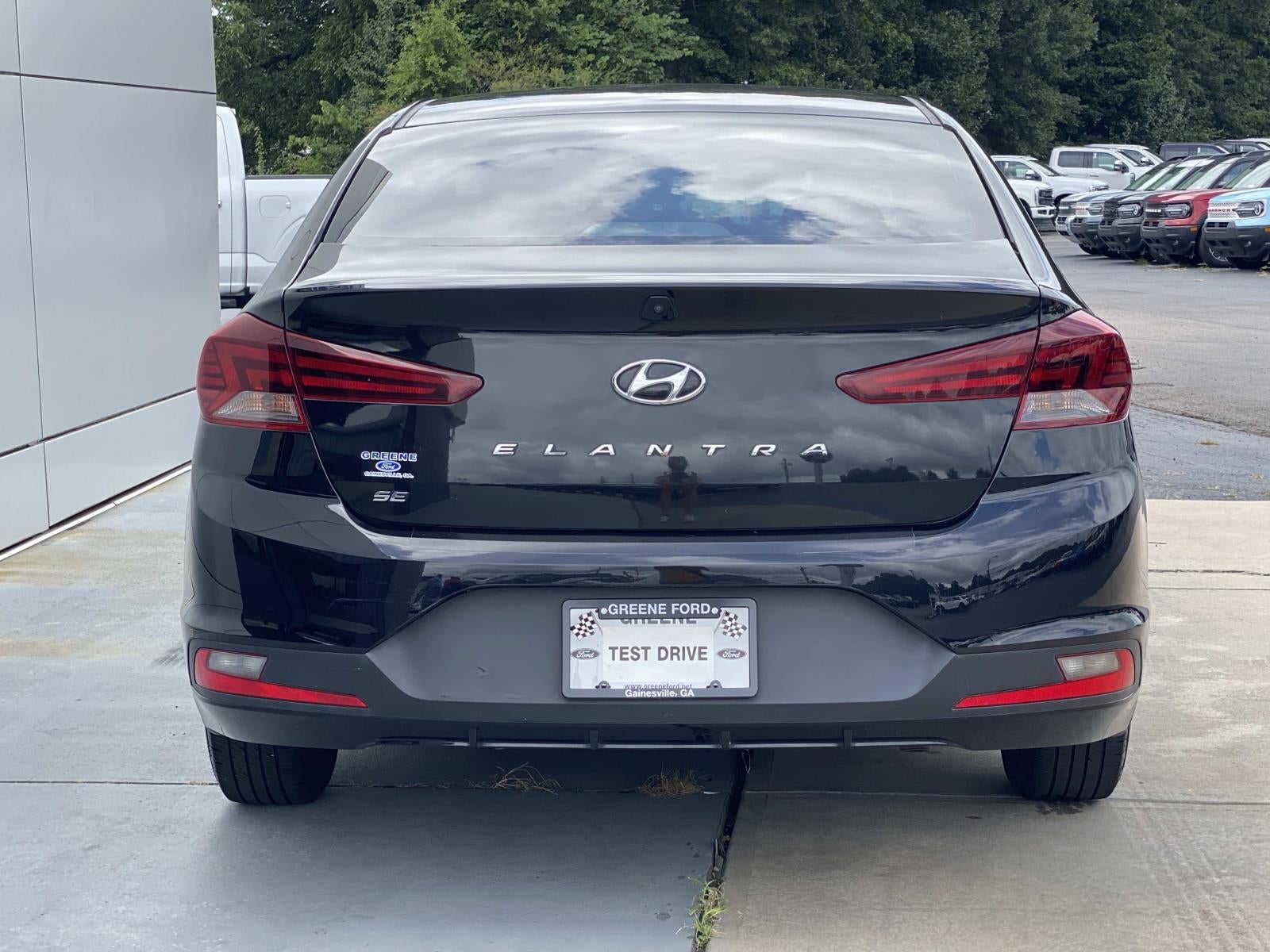 2020 Hyundai Elantra SE IVT