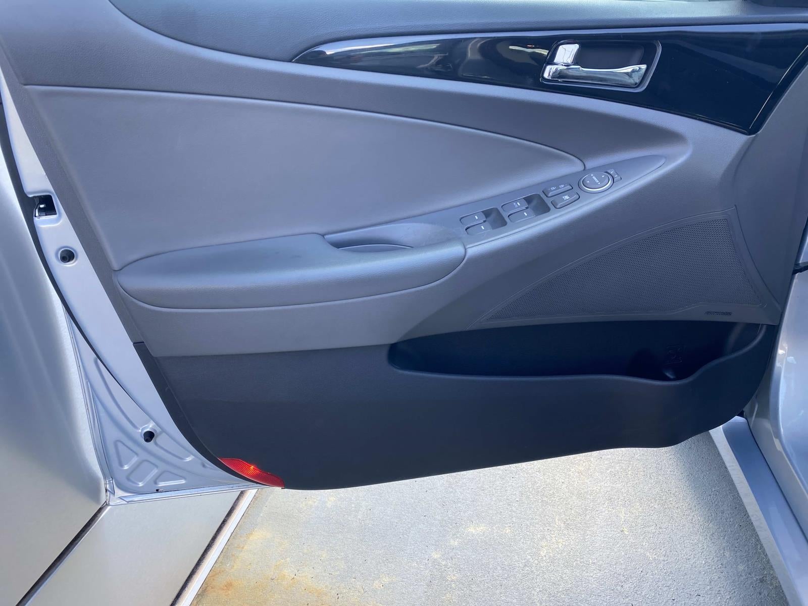 2013 Hyundai Sonata 4dr Sdn 2.4L Auto Limited