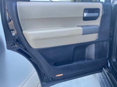 2016 Toyota Sequoia 4WD 5.7L FFV Limited (Natl)