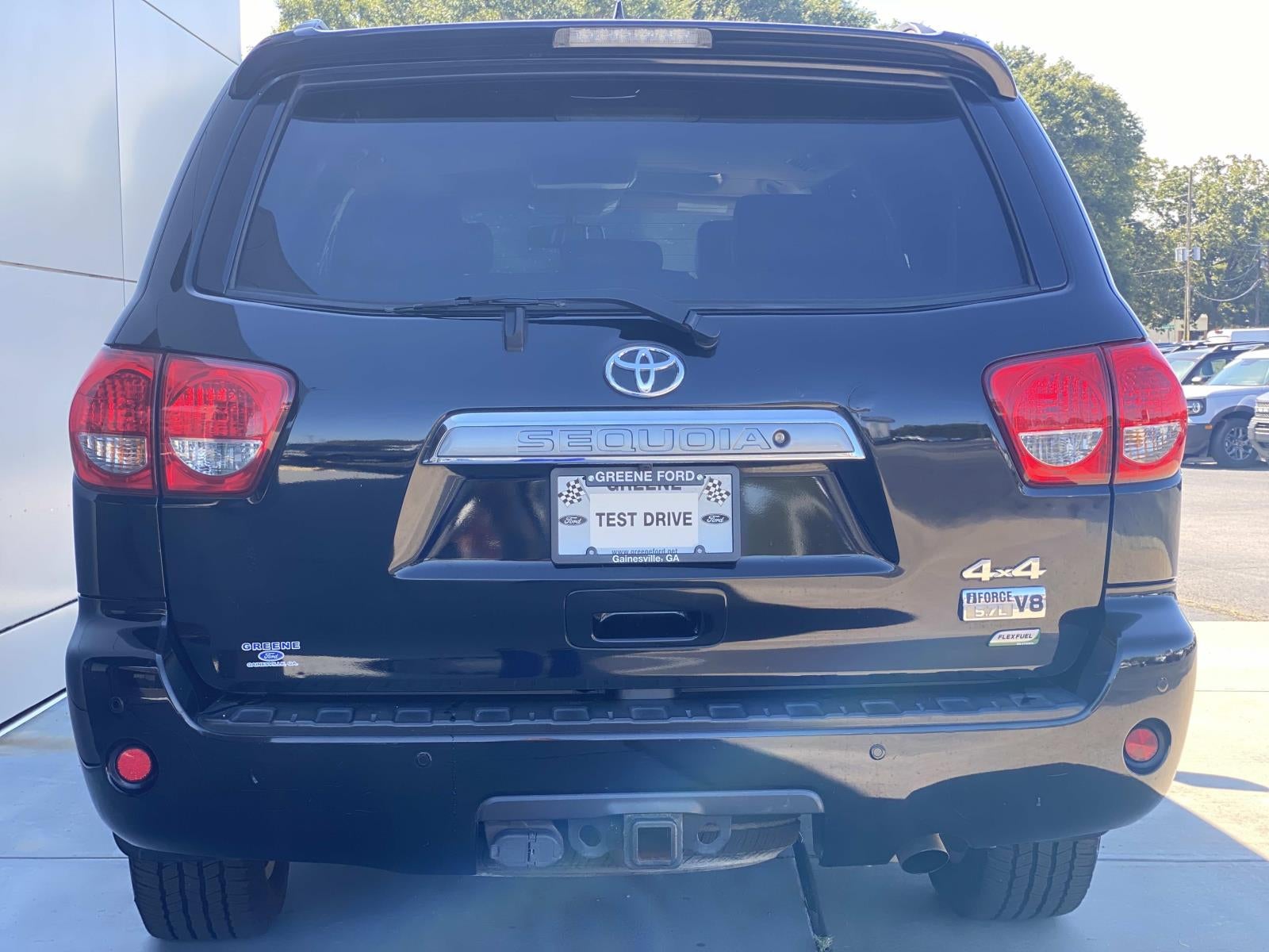 2016 Toyota Sequoia 4WD 5.7L FFV Limited (Natl)
