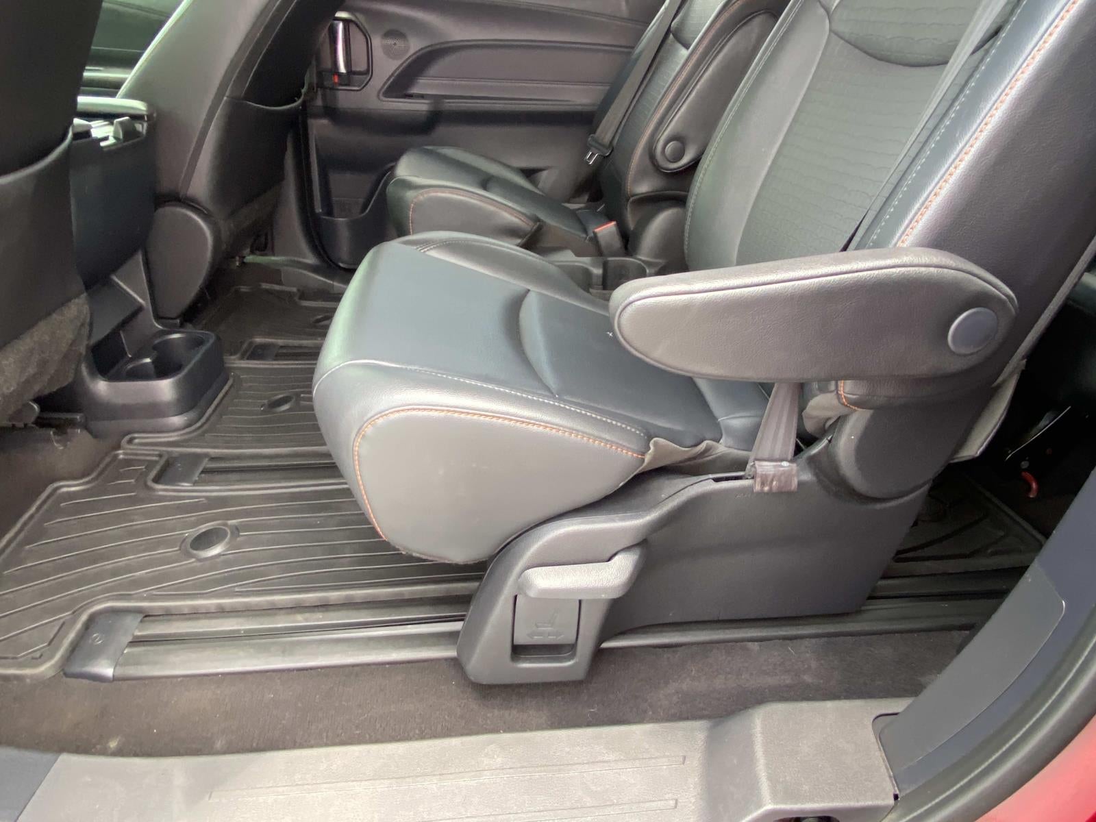 2021 Toyota Sienna XSE FWD 7-Passenger (Natl)