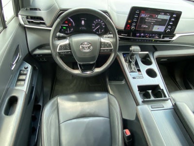 2021 Toyota Sienna XSE FWD 7-Passenger (Natl)