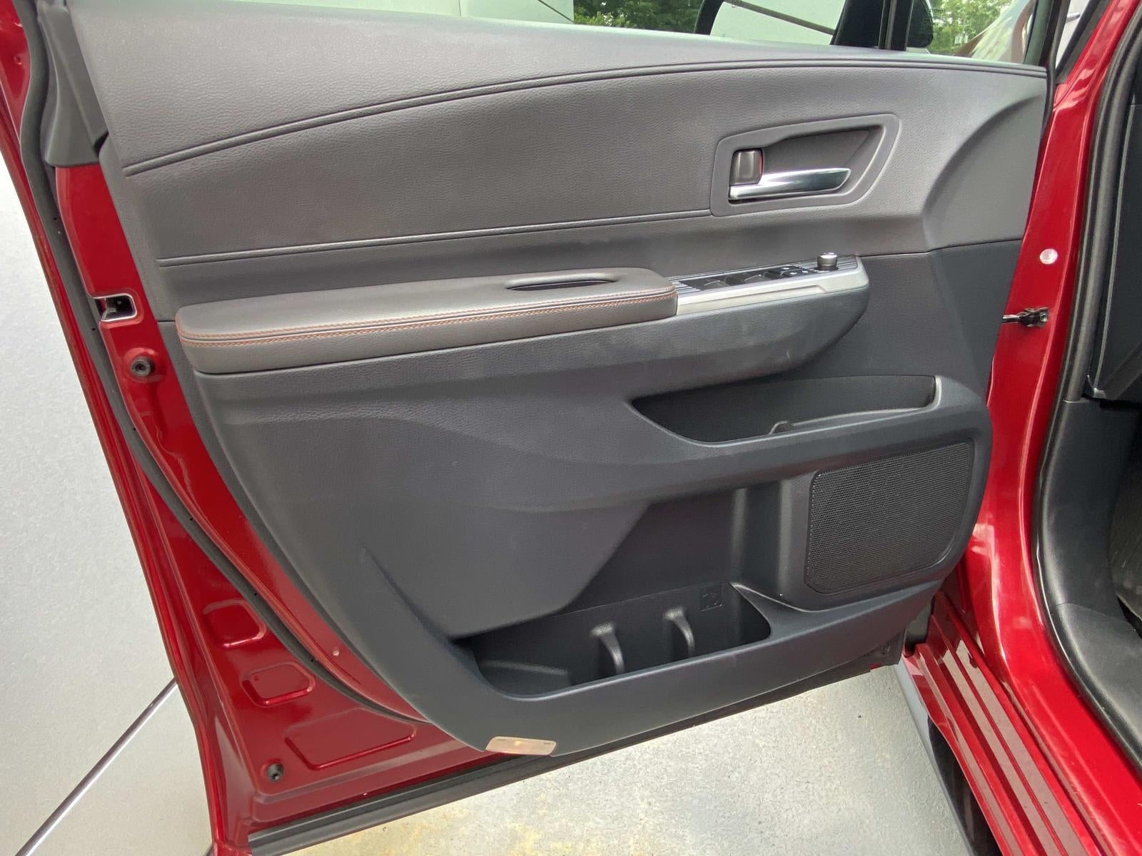 2021 Toyota Sienna XSE FWD 7-Passenger (Natl)