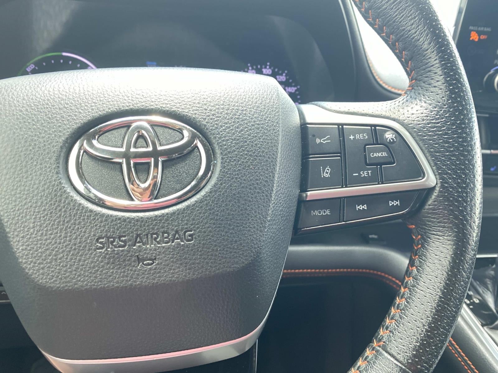 2021 Toyota Sienna XSE FWD 7-Passenger (Natl)