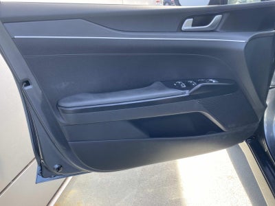 2023 Kia K5 LXS Auto FWD