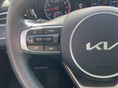2023 Kia K5 LXS Auto FWD