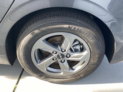 2023 Kia K5 LXS Auto FWD