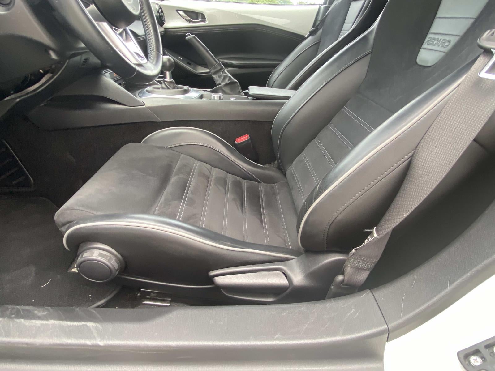 2023 Mazda Mazda MX-5 Miata Club Manual