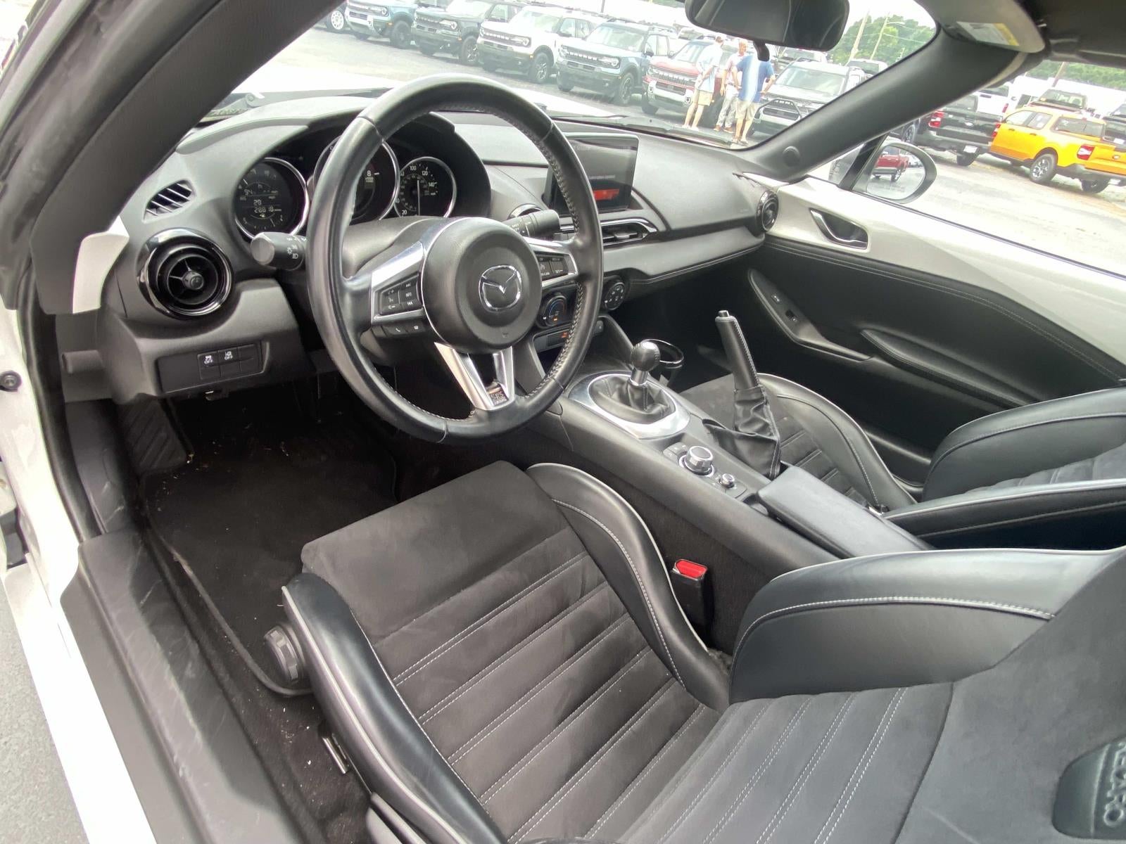 2023 Mazda Mazda MX-5 Miata Club Manual