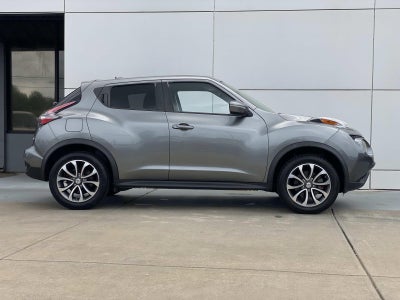 2017 Nissan JUKE AWD SV