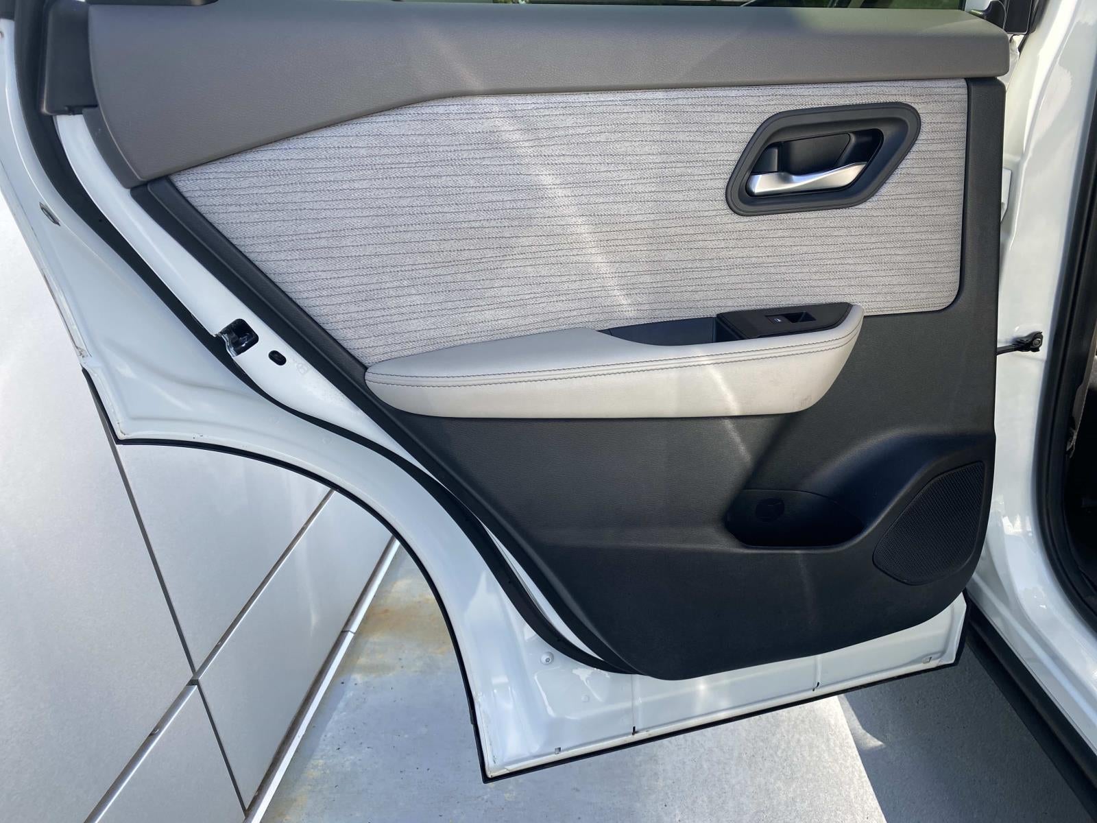 2023 Nissan Rogue FWD SV