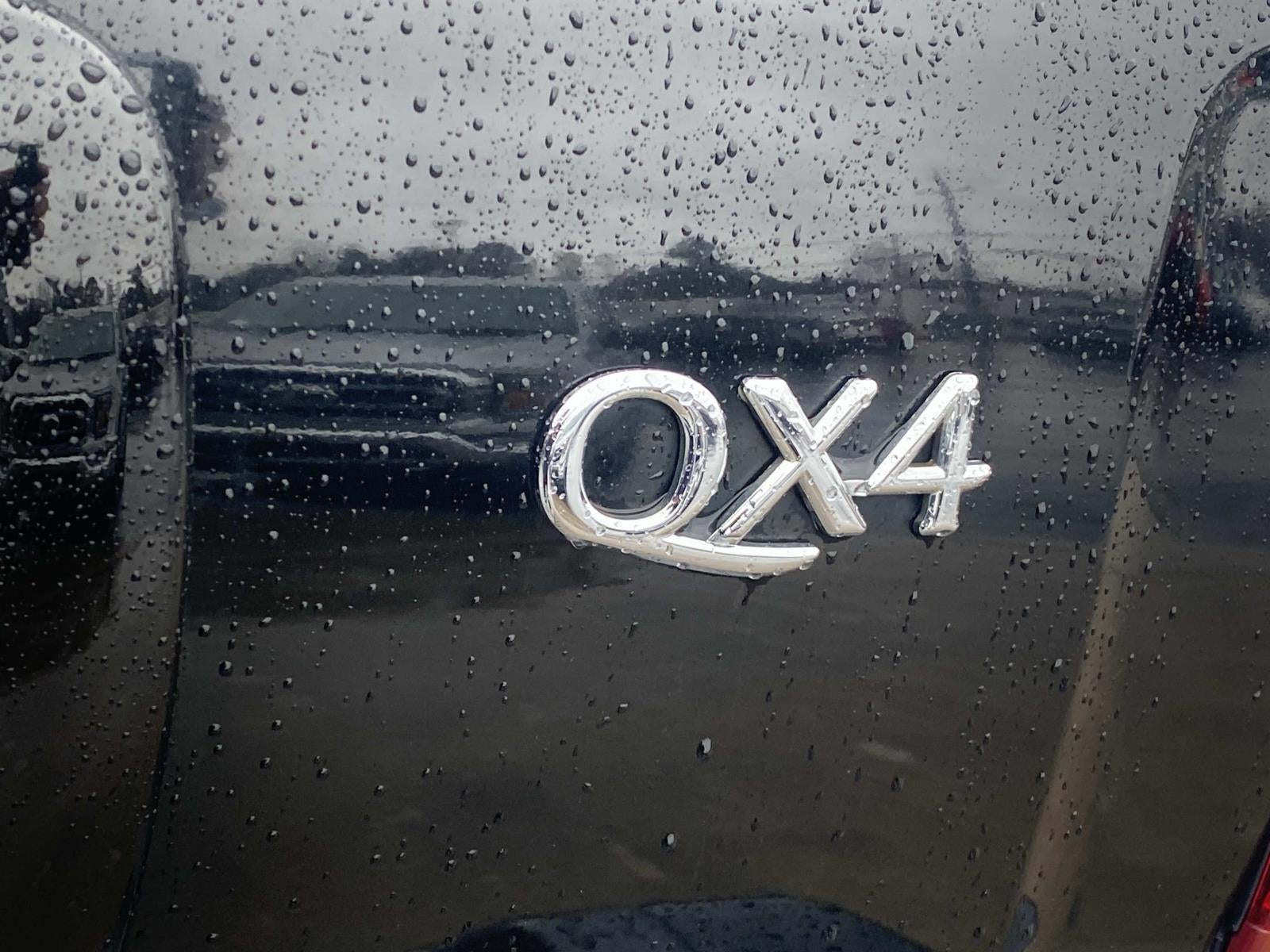 2002 INFINITI QX4 4dr SUV Luxury