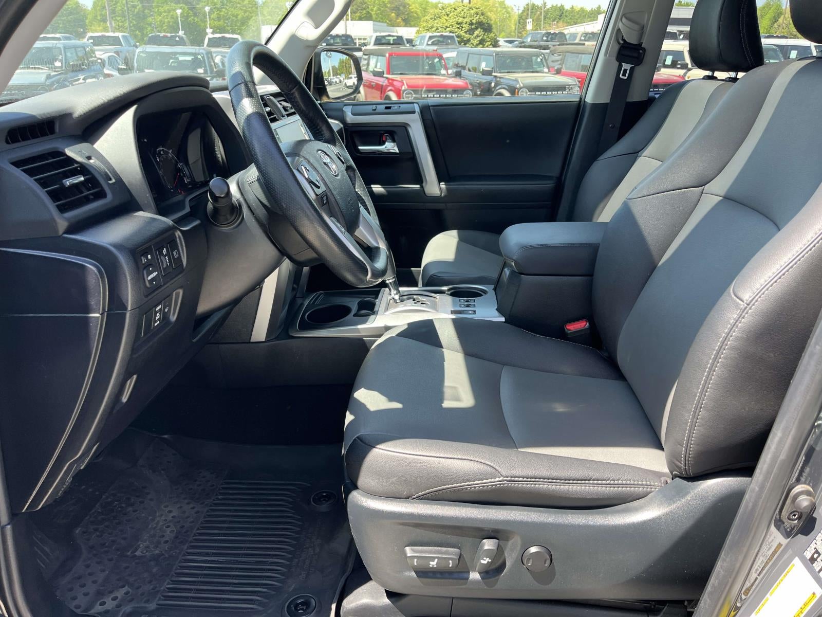 2024 Toyota 4Runner SR5 Premium 2WD (Natl)