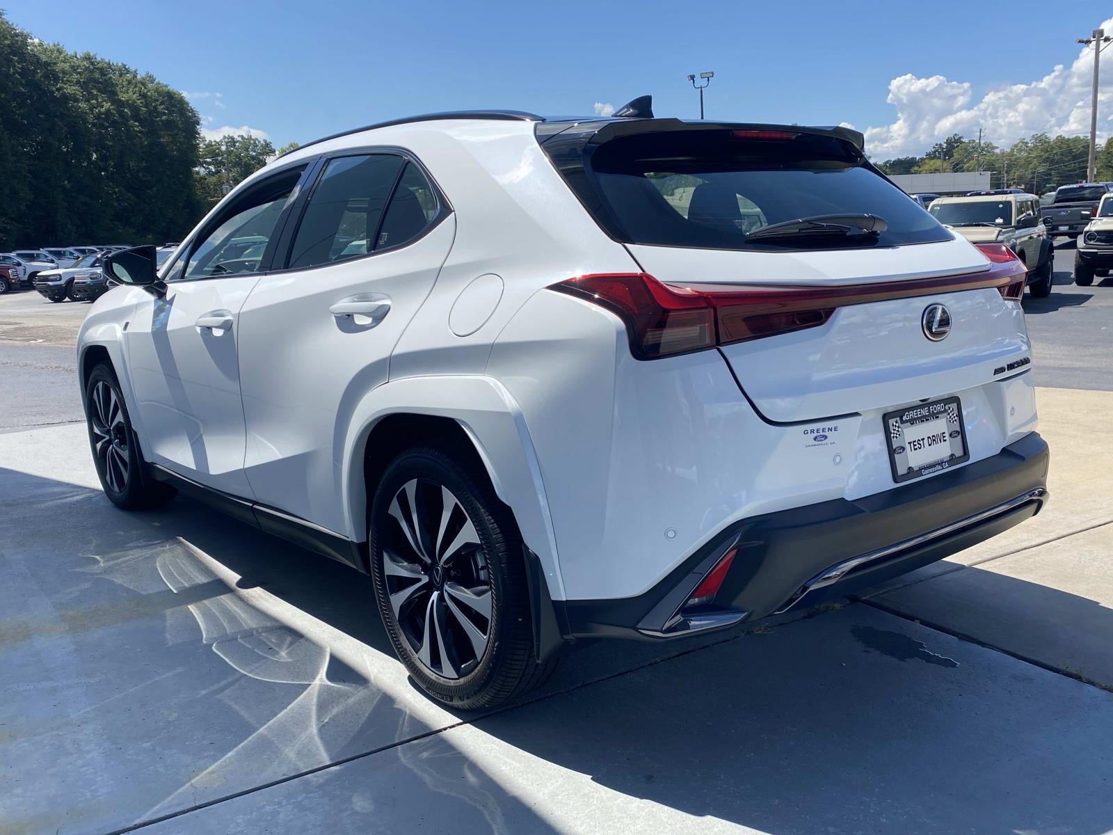 2025 Lexus UX UX 300h F SPORT Design AWD