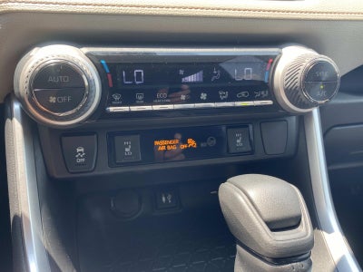2019 Toyota RAV4 XLE FWD (Natl)