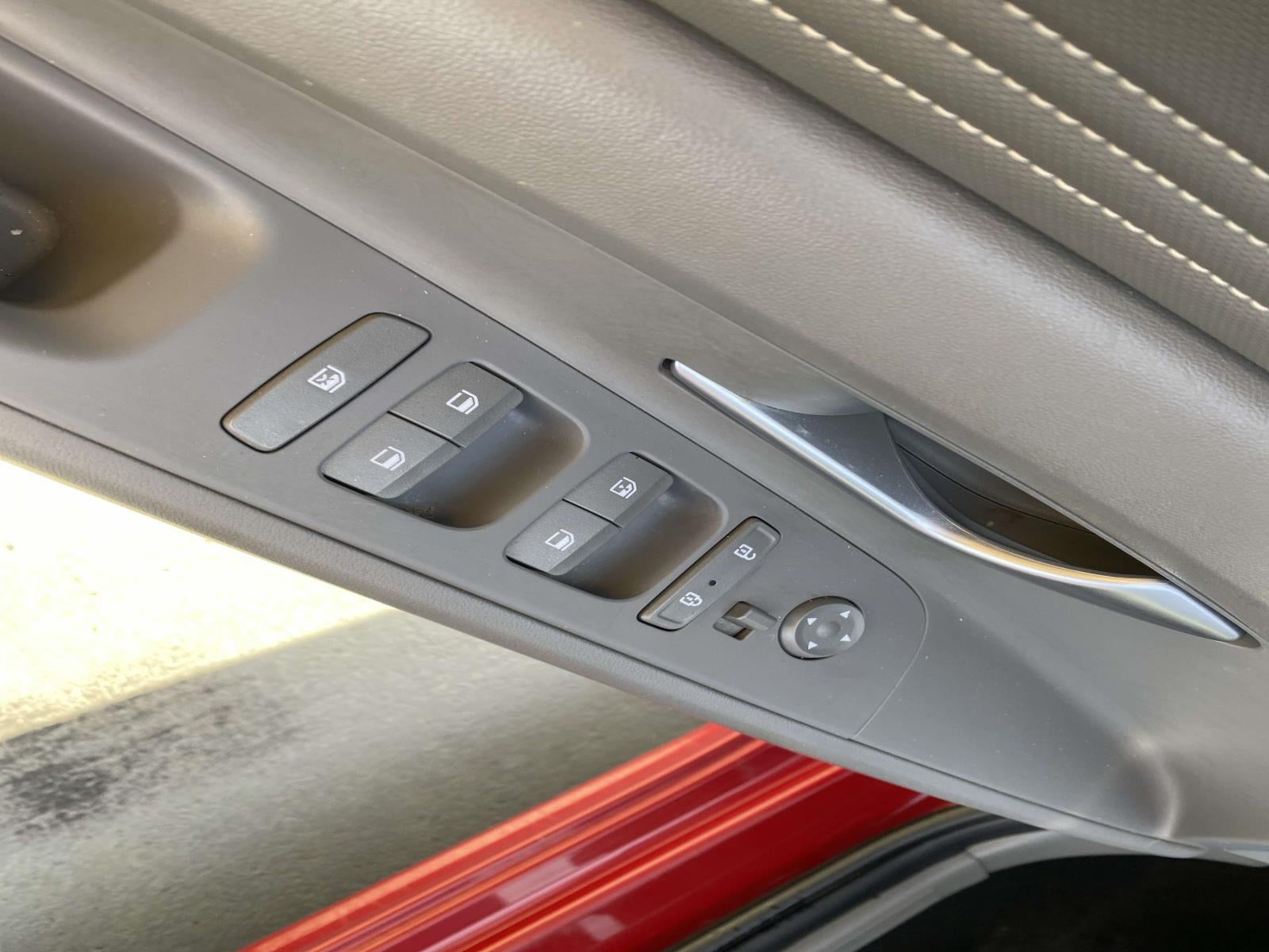 2022 Hyundai Elantra SEL IVT