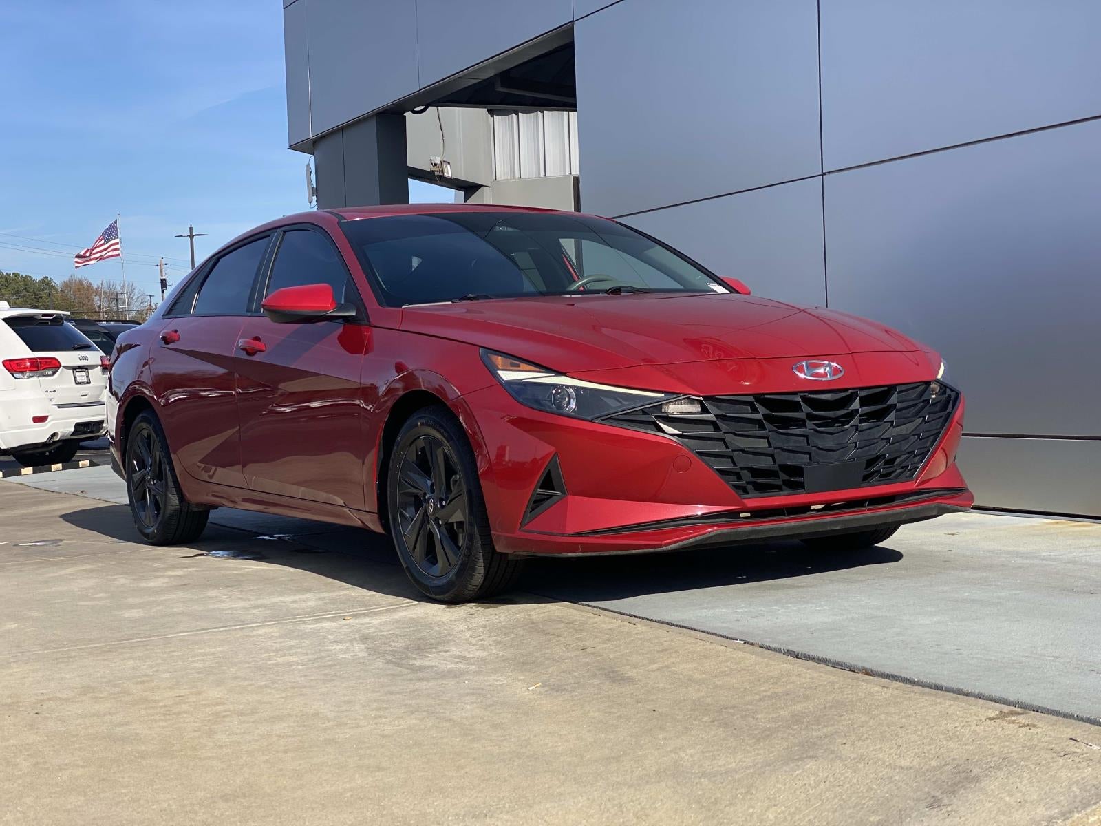 2022 Hyundai Elantra SEL IVT