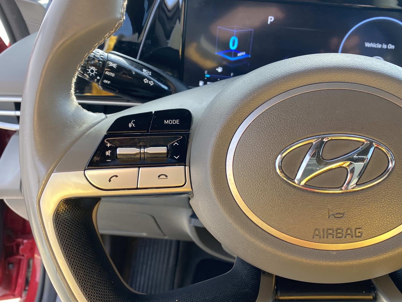 2022 Hyundai Elantra SEL IVT