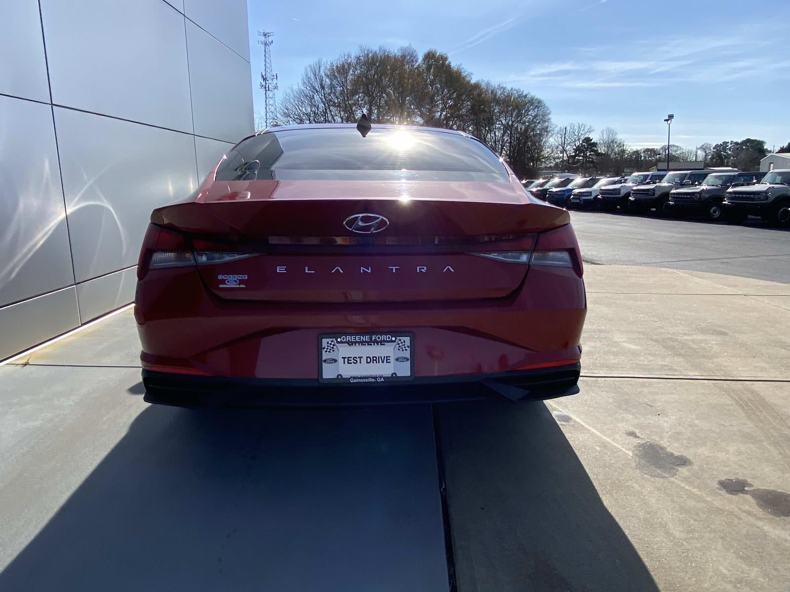 2022 Hyundai Elantra SEL IVT