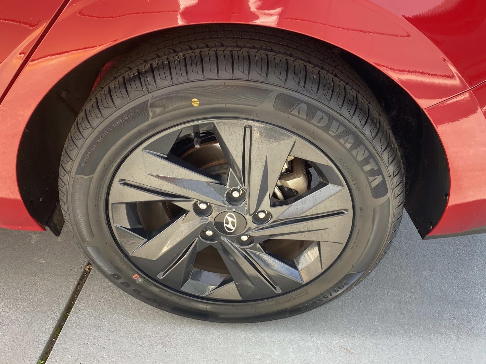 2022 Hyundai Elantra SEL IVT