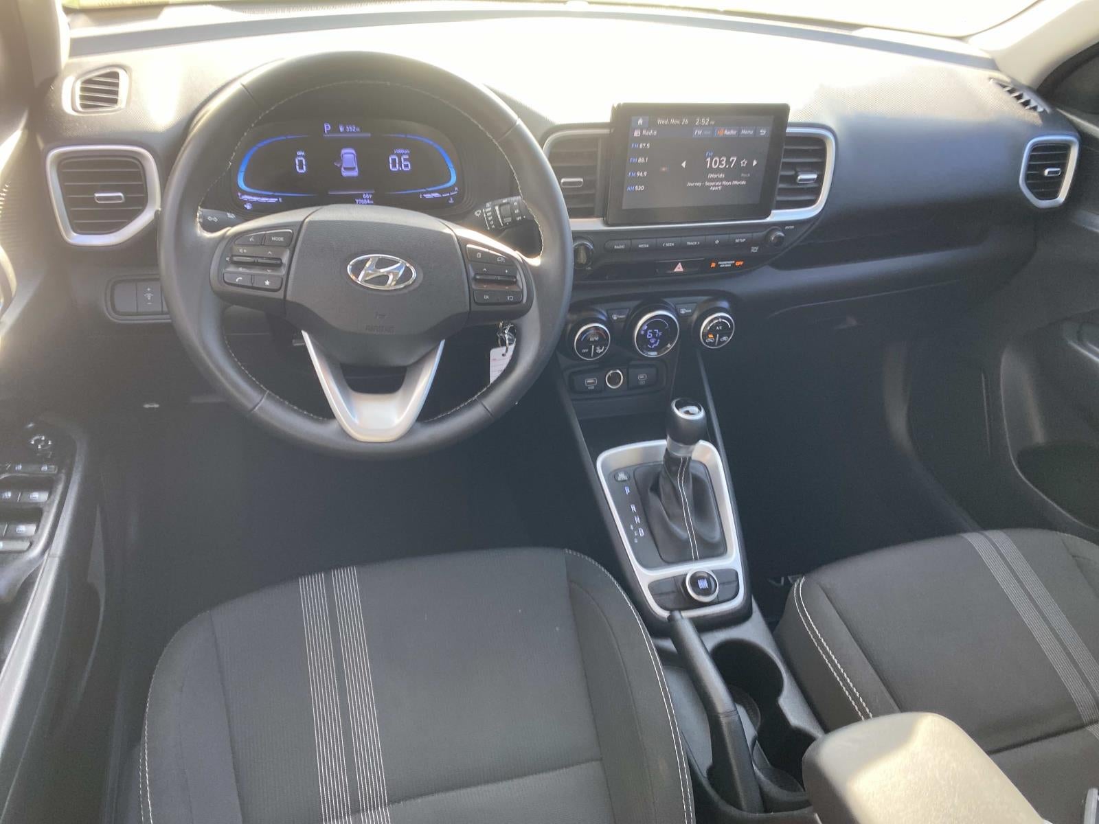 2023 Hyundai Venue SEL IVT