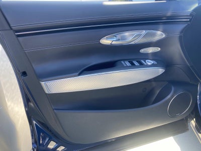 2022 Genesis GV70 2.5T AWD