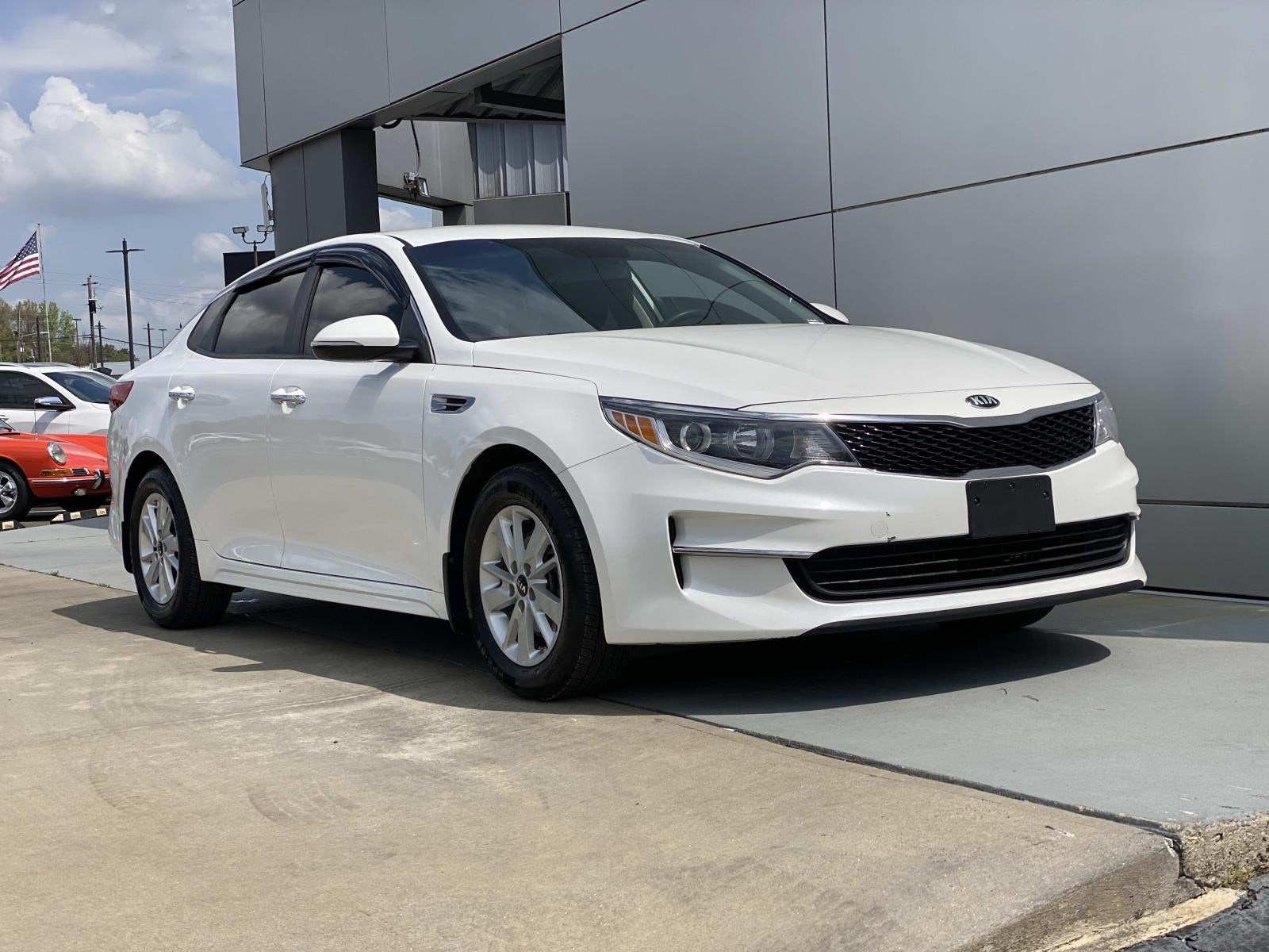 2016 Kia Optima 4dr Sdn LX