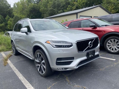 2018 Volvo XC90 T6 Momentum