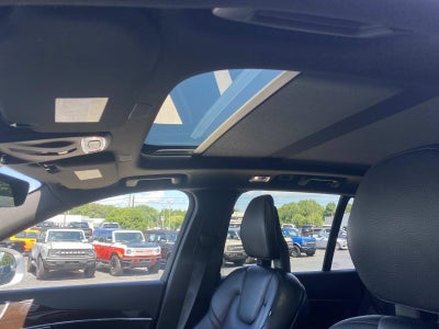 2018 Volvo XC90 T6 AWD 7-Passenger Momentum