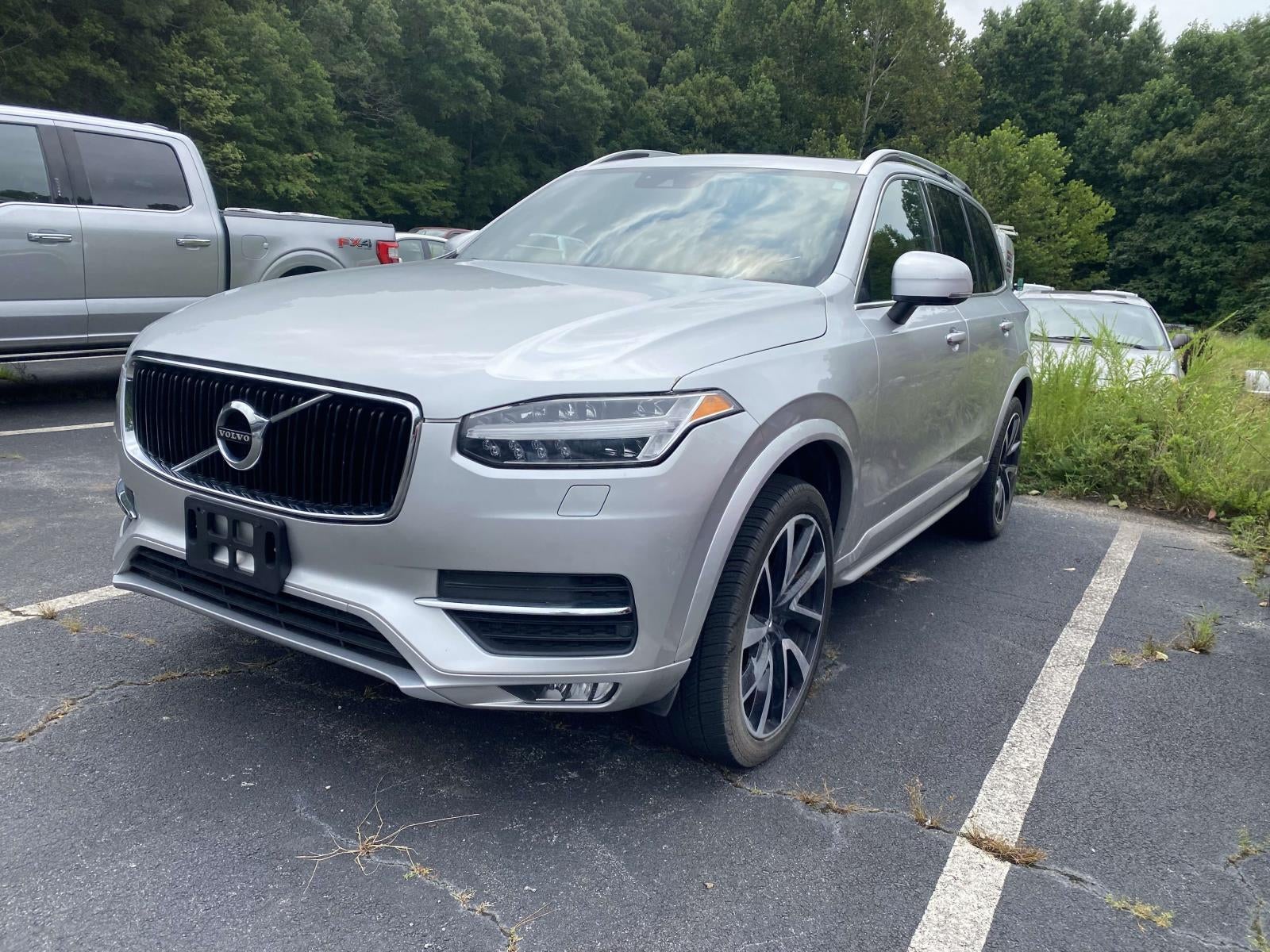 2018 Volvo XC90 T6 Momentum