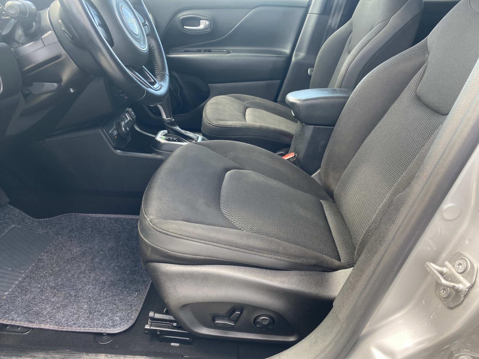 2020 Jeep Renegade Altitude 4x4