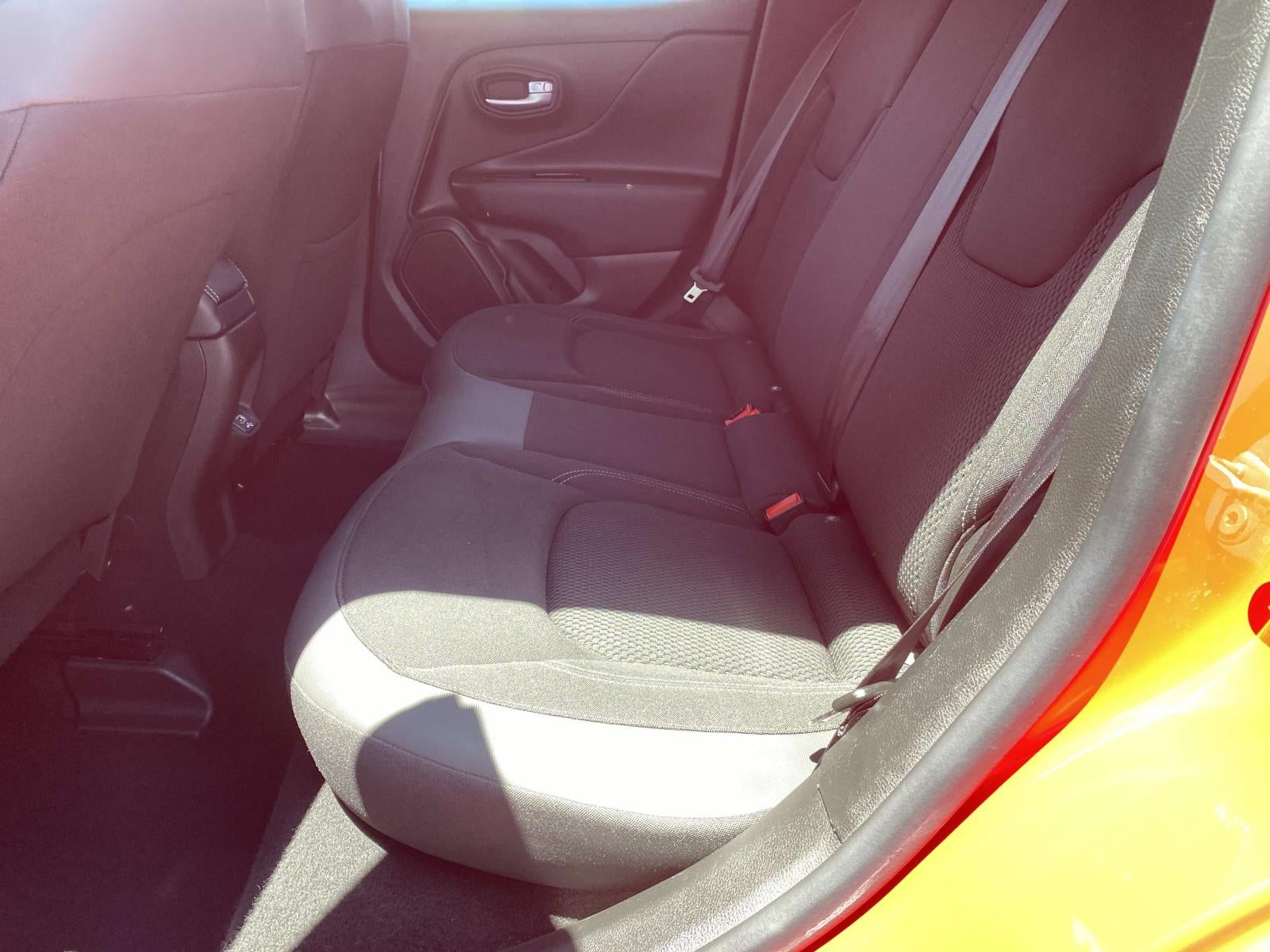 2022 Jeep Renegade (RED) Edition 4x4