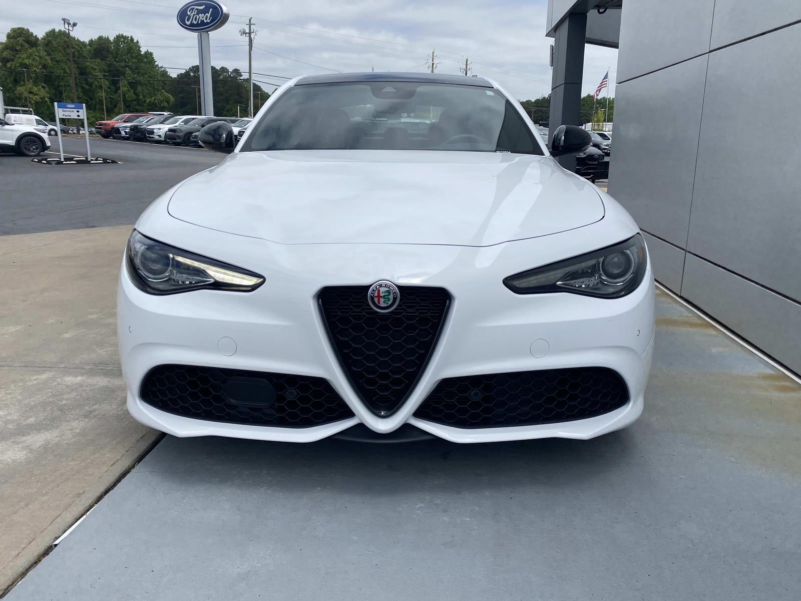 2022 Alfa Romeo Giulia Veloce RWD