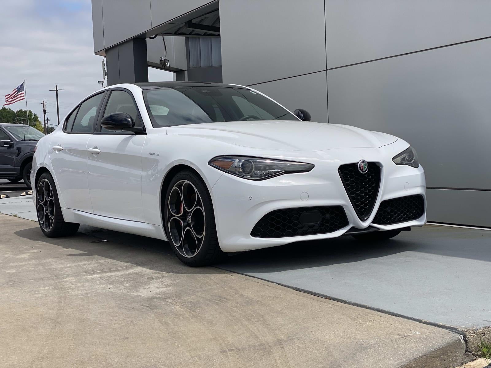 2022 Alfa Romeo Giulia Veloce RWD