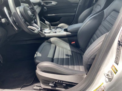 2022 Alfa Romeo Giulia Veloce RWD
