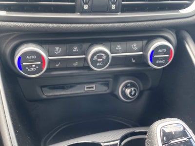 2022 Alfa Romeo Giulia Veloce RWD